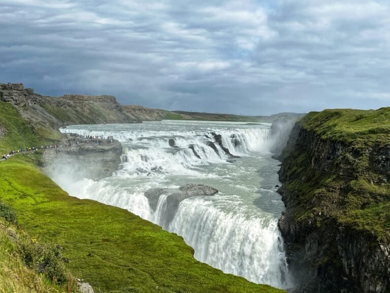 Iceland: Golden Circle Tour (What To Expect and Tips)
