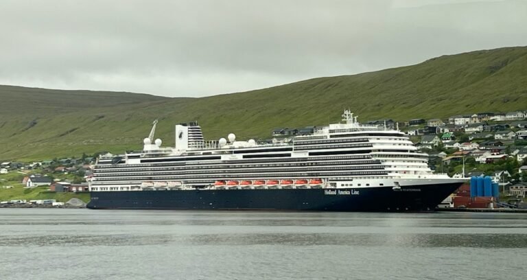 REVIEW: HAL Nieuw Statendam (11 Night Iceland, Faroe Islands and Norway / Oceanview)
